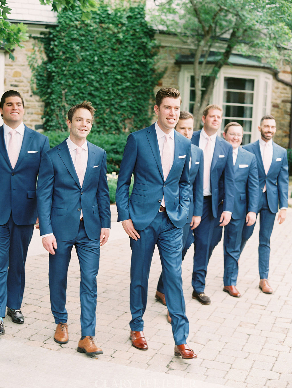 suitsupply groomsmen